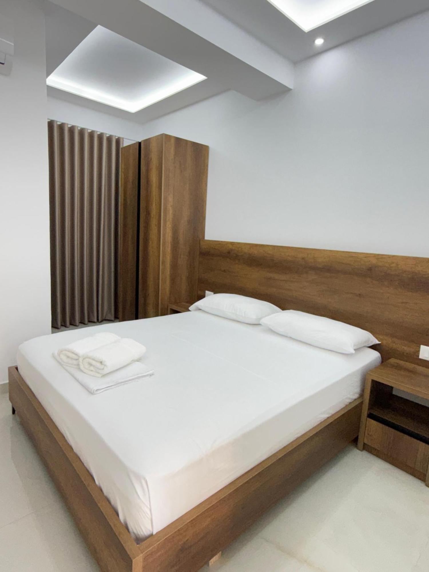 Papa-berat Hotell Berat